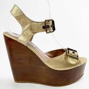 Steve Madden Gold Sky High Platform Sandals G896